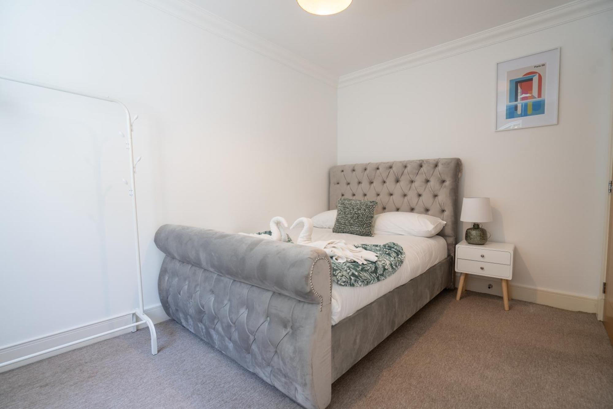 Вилла Emirates House, Luxe 5 Bed, With King Sized Beds, Next To Aiport & Nec, Jlr 5 Mins Marston Green Экстерьер фото