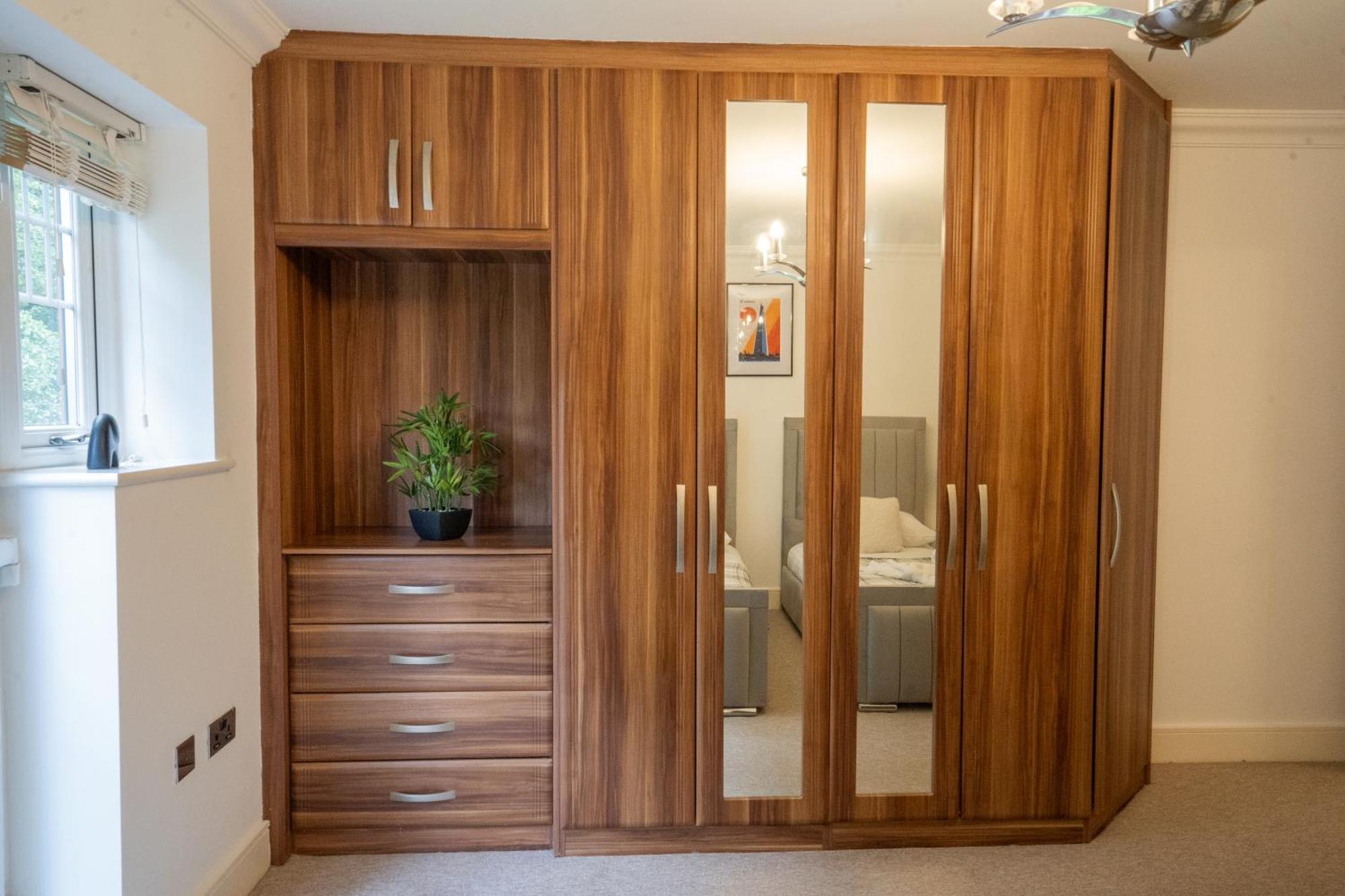 Вилла Emirates House, Luxe 5 Bed, With King Sized Beds, Next To Aiport & Nec, Jlr 5 Mins Marston Green Экстерьер фото